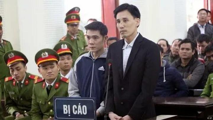 Bị Tôn Điện Anh đụng chạm, - Cảm hứng video marketing từ Hotspot Matrix